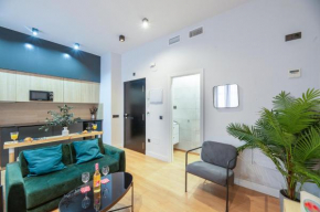 LEVANTE DUPLEX CITY CENTER with pool and solarium on the roof